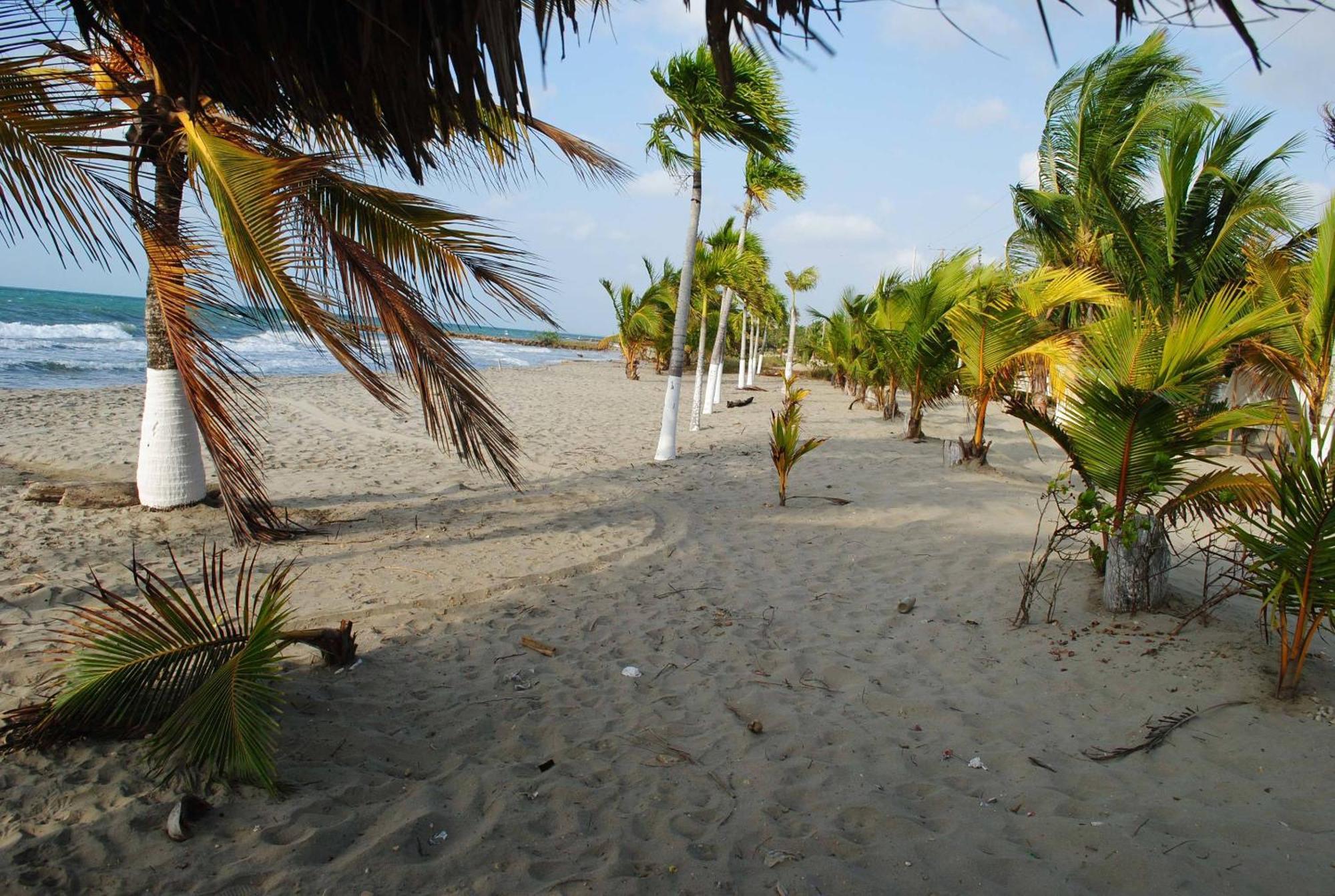 Hotel Isla Magica Covenas Bagian luar foto